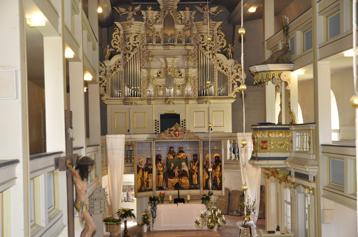 Orgel und Altar Orgel und Altar